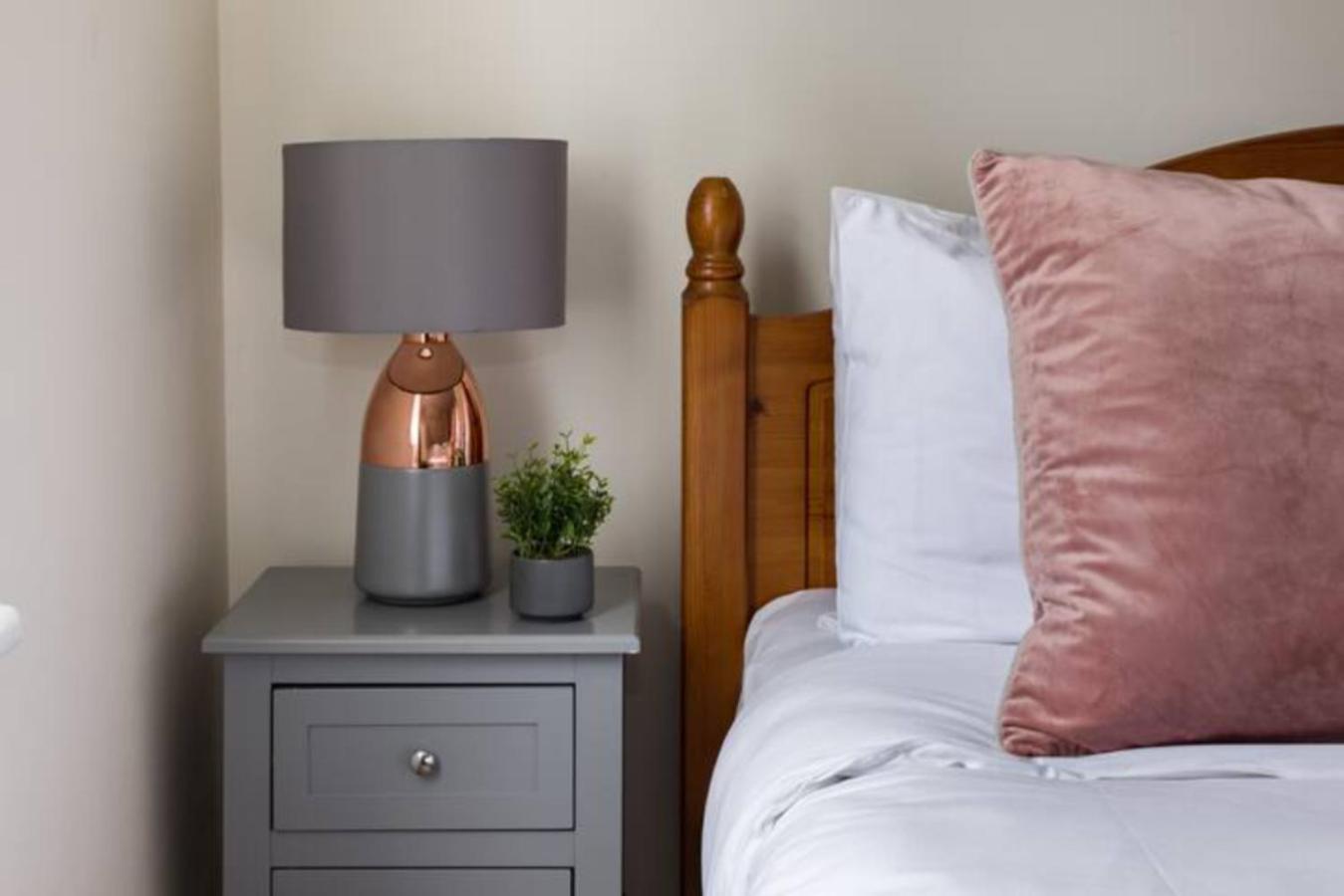 The West Kensington Collection Apartment London Bagian luar foto